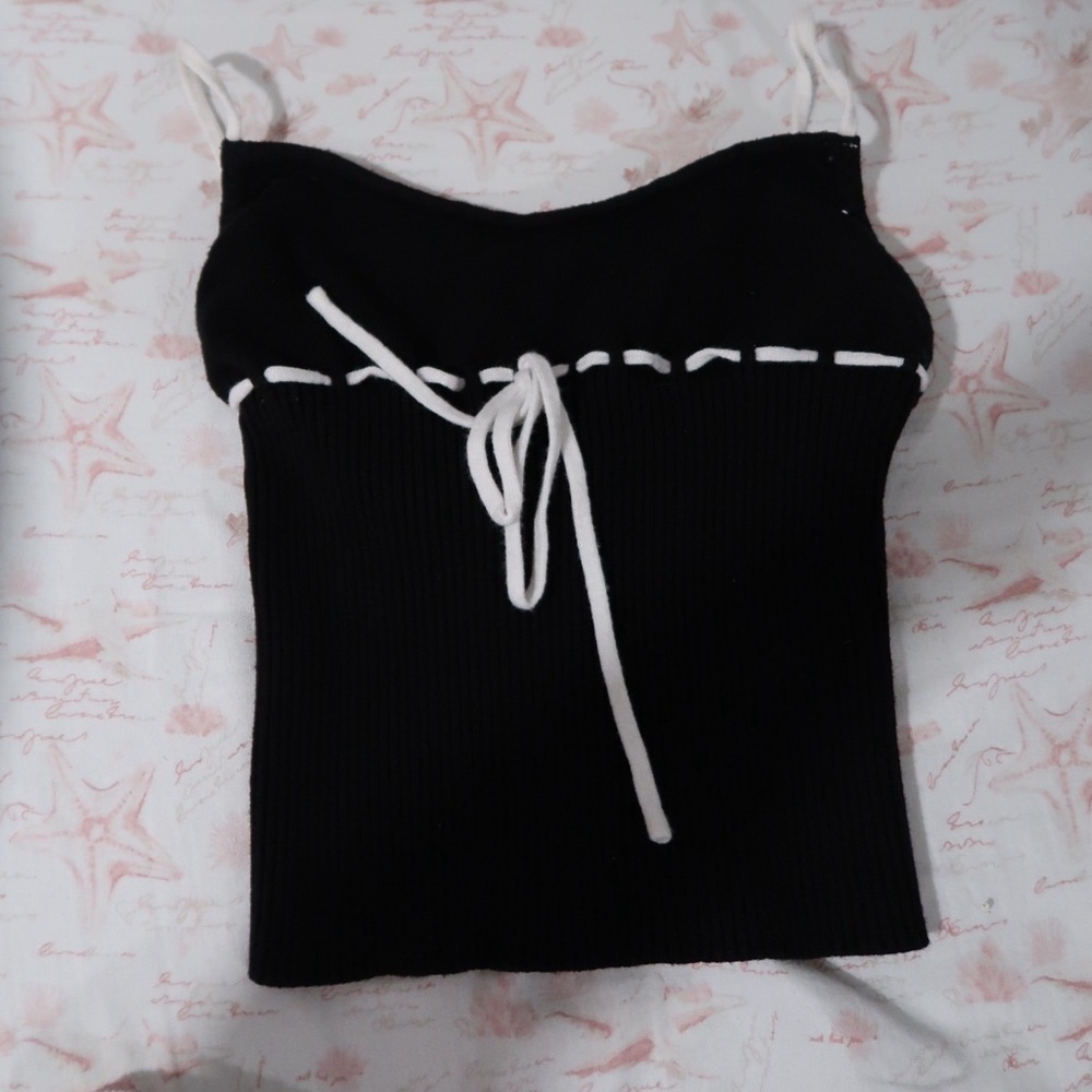 Edikted Black and White Strap Top Size Small/Xs